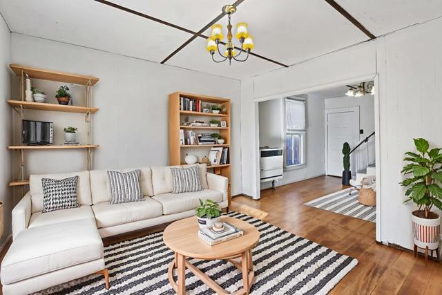 3014 Coolidge Avenue, Oakland CA: https://media.crmls.org/mediaz/67be16de-f5ba-4b7a-a17e-df42f96928aa.jpg