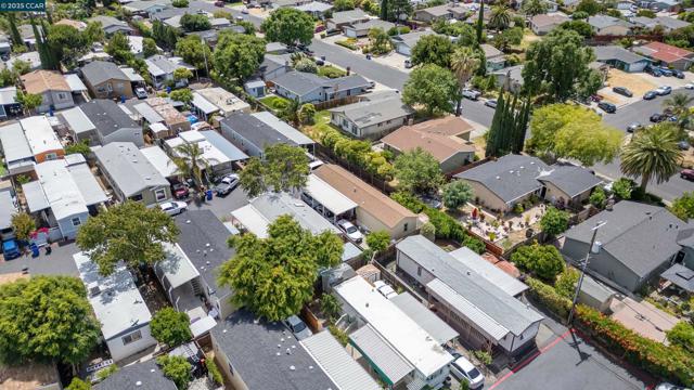 55 PACIFICA AVE, Bay Point CA: https://media.crmls.org/mediaz/67bf689a-4515-4b7d-9615-28b75cd6ba9d.jpg