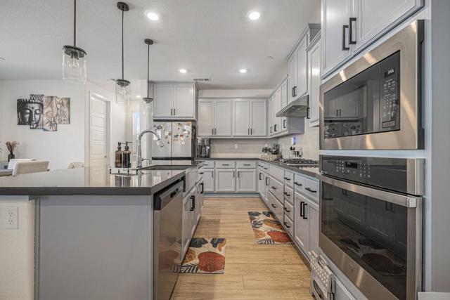 5485 Spring Mountain Lane, Antioch CA: https://media.crmls.org/mediaz/67bf7723-a559-4161-b662-d30934ba821e.jpg