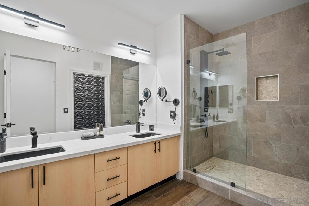 1480 Broadway - photo 9