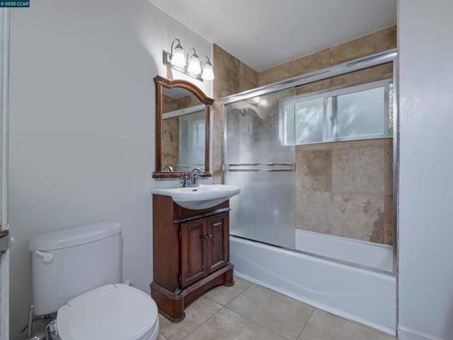 891 Bell Street, Lafayette CA: https://media.crmls.org/mediaz/67c15ffa-ae21-42bf-adac-dd1fe30b0c57.jpg