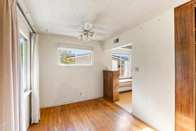 Detail Gallery Image 6 of 33 For 7092 Harmon Dr, Ventura,  CA 93003 - 3 Beds | 2 Baths