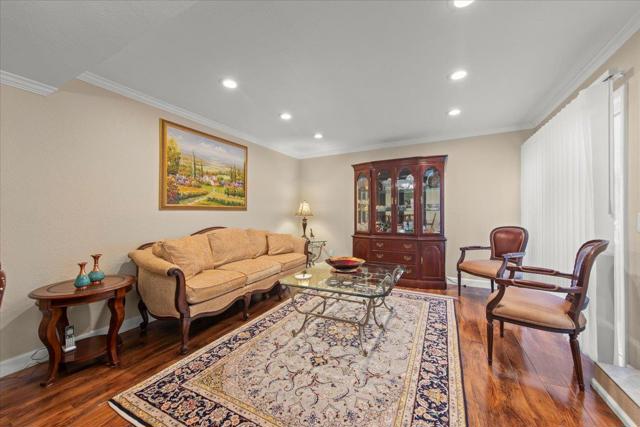 105 Calle Nivel, Los Gatos CA: https://media.crmls.org/mediaz/67c22f8b-7905-4ecb-af6e-42e3273a8cce.jpg