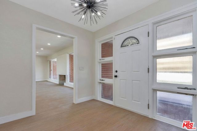 1084 W west Marshall Boulevard, San Bernardino CA: https://media.crmls.org/mediaz/67c26a1e-c1f3-4a55-8a53-8146a94c83b1.jpg