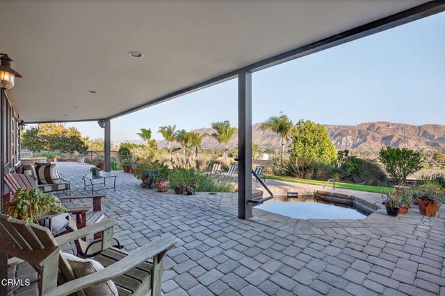 612 Shasta Drive, Santa Paula CA: https://media.crmls.org/mediaz/67c3f8b7-0c97-44c9-81e3-49f023ff4d90.jpg
