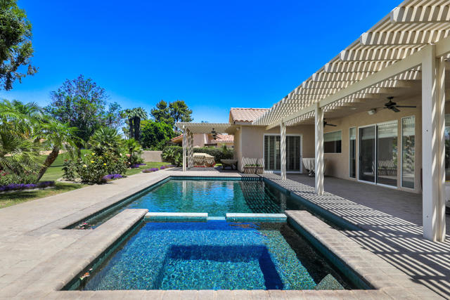 43651 Port Maria Road, Bermuda Dunes CA: https://media.crmls.org/mediaz/67c3fbd2-b646-476a-be25-356a28074c6c.jpg