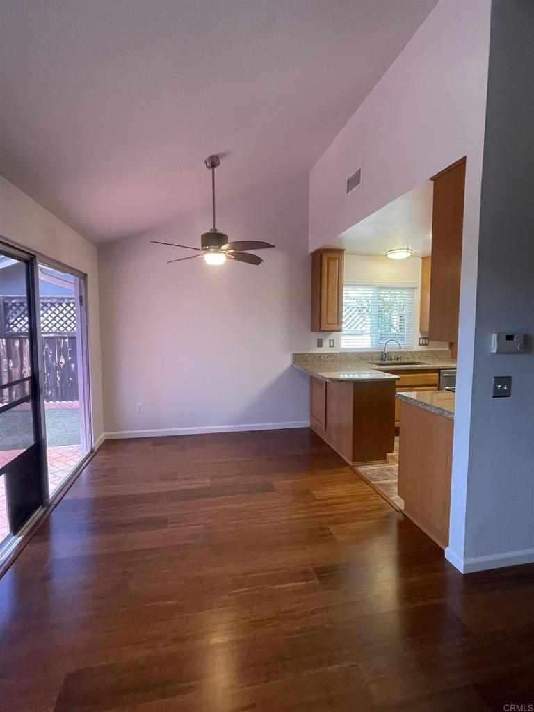 1612 Bridgeview Drive - photo 6