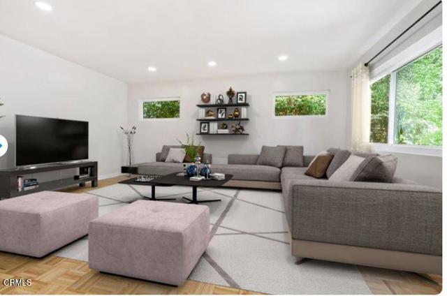 476 E Calaveras Street, Altadena CA: https://media.crmls.org/mediaz/67c585e6-0f97-45f4-823d-7c8611ee5363.jpg