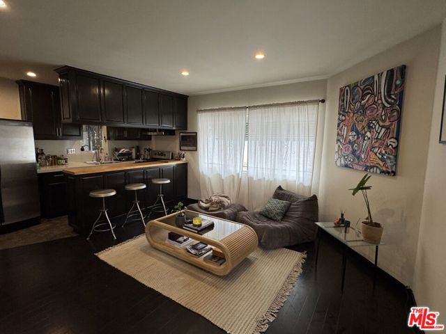 6356 W 6th Street, Los Angeles CA: https://media.crmls.org/mediaz/67c6f736-5d72-4f62-9063-8af69ed86a61.jpg