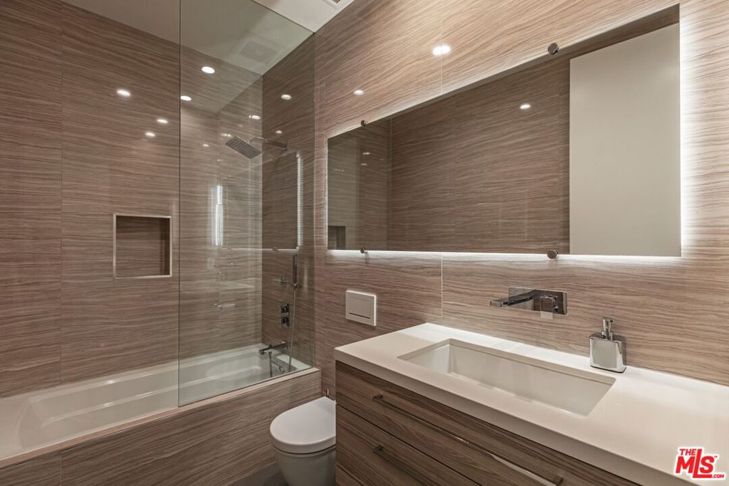 MLS #26809551 image #20