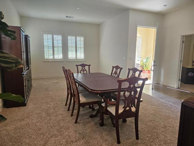 1703 Cobblefield Lane, Los Banos CA: https://media.crmls.org/mediaz/67c93684-42b1-419f-9bd0-c151bcdb450b.jpg
