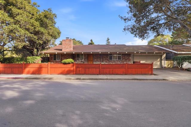 1001 Maywood Drive, Belmont CA: https://media.crmls.org/mediaz/67cb557d-1d76-46c7-a39e-a40f3616fa8e.jpg