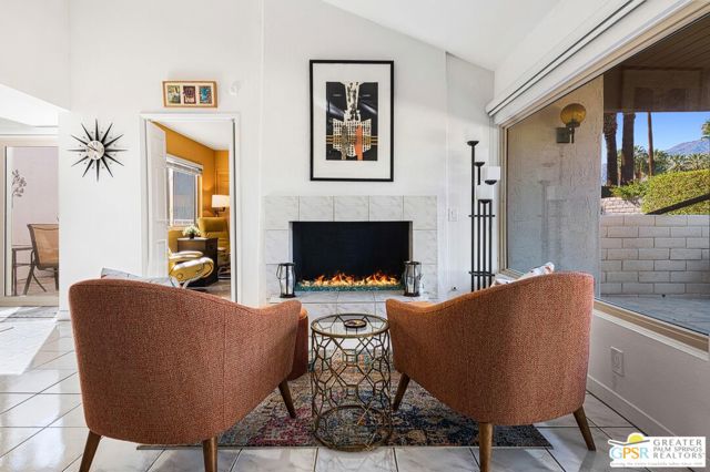 1719 Capri Circle, Palm Springs