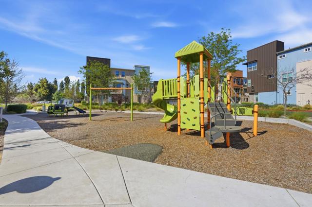 Image 29 of 32 For 1985 Mahuron