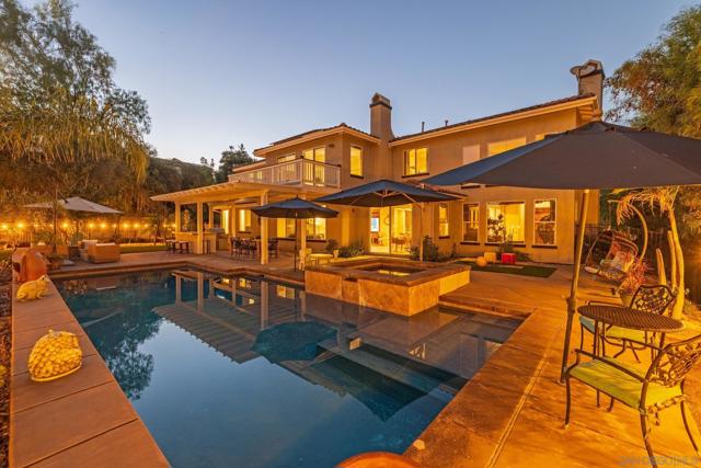 Details for 2124 Pamplona Ct, Escondido, CA 92025