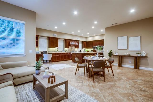 Detail Gallery Image 14 of 37 For 545 Quail Pointe Ln, Encinitas,  CA 92024 - 4 Beds | 3/1 Baths