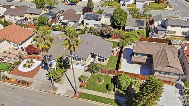 Image 47 of 58 For 1368 Goldenlake Road