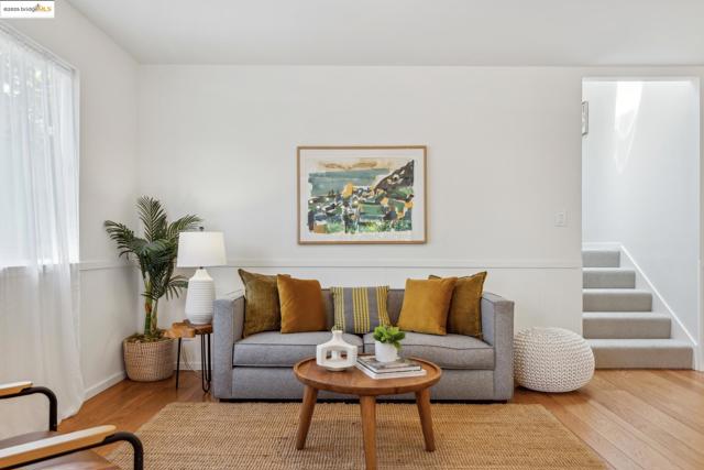 827 Norvell St, El Cerrito CA: https://media.crmls.org/mediaz/67ce881c-91e6-409e-9c5b-2478e9e3de13.jpg