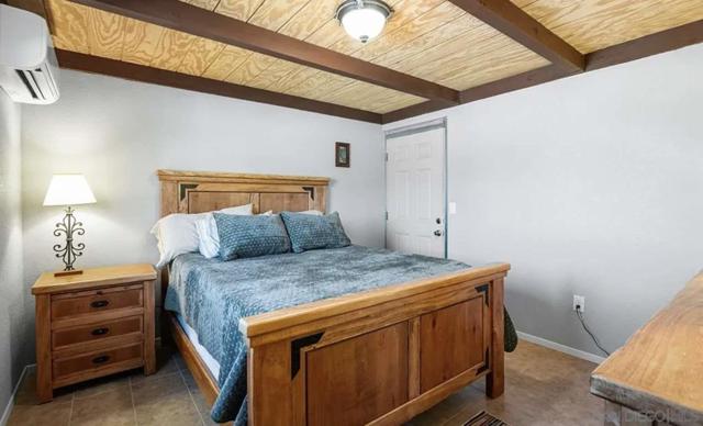 21100 Paseo Montana, Murrieta CA: https://media.crmls.org/mediaz/67d16b23-b689-44a3-a112-32a0680e6d3a.jpg