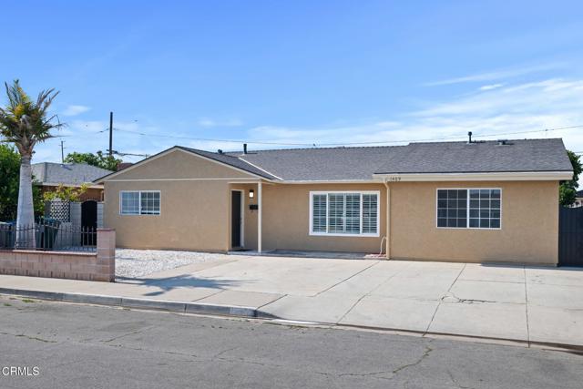 Detail Gallery Image 2 of 22 For 1409 W Fir Ave, Oxnard,  CA 93033 - 4 Beds | 3 Baths