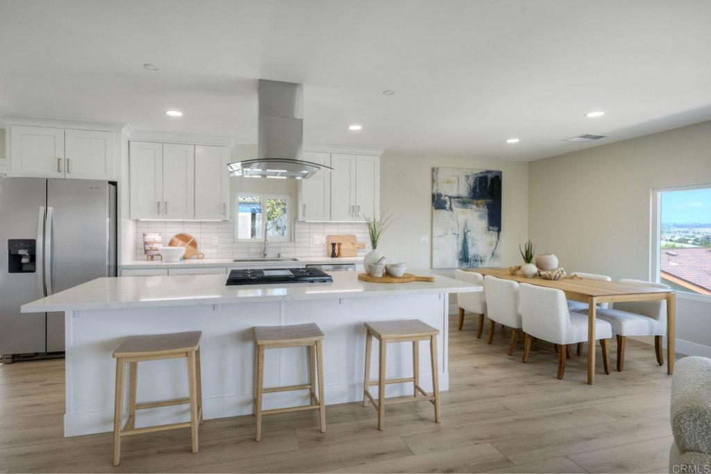 3535 Linda Vista Drive - photo 2