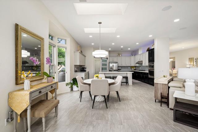 44580 S Heritage Palms Drive, Indio CA: https://media.crmls.org/mediaz/67d22cc7-c64d-41a7-ad0c-f776212744ec.jpg