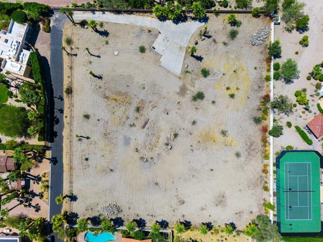 49425 Jfk Trail Trail, Palm Desert CA: https://media.crmls.org/mediaz/67d3f1a2-206d-4e85-8e58-0fb53c8a9537.jpg