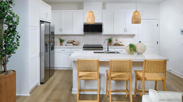 12106 Riley Lane, San Diego CA: https://media.crmls.org/mediaz/67d51339-ff7a-4796-baca-15e357e61eae.jpg