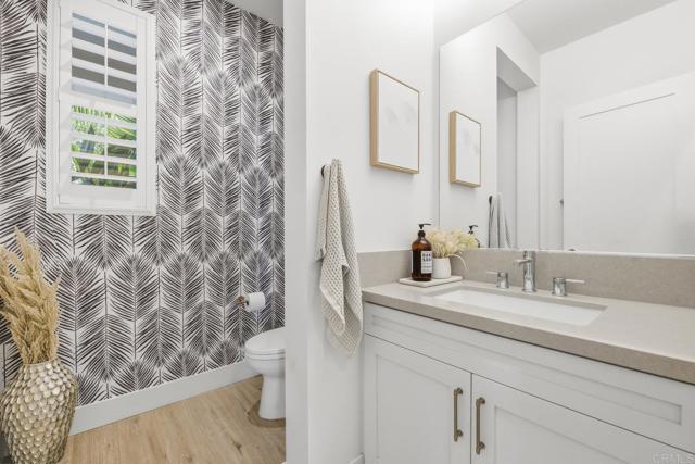 870 Hymettus Avenue, Encinitas CA: https://media.crmls.org/mediaz/67d68245-c684-4049-8e73-55b9c74772d6.jpg