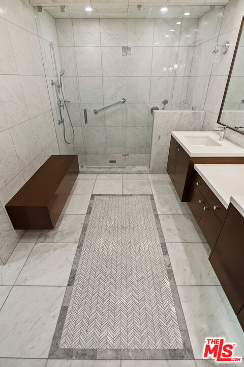 2142 Century Park Lane, Los Angeles CA: https://media.crmls.org/mediaz/67d6c214-c7ac-4f54-bb37-70cce3329558.jpg