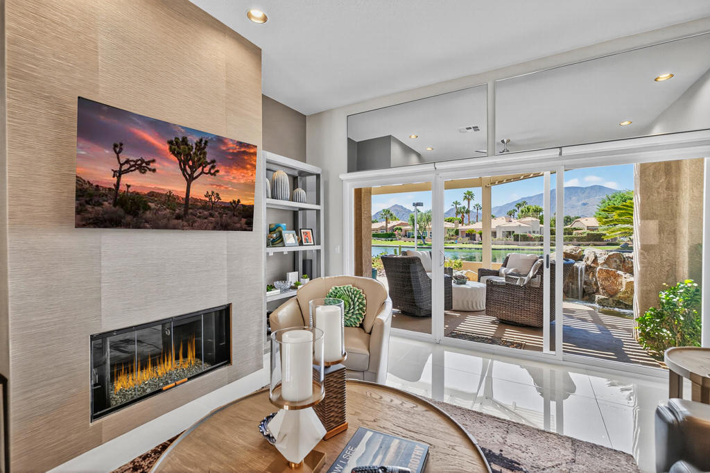 MLS #219134912DA image #1