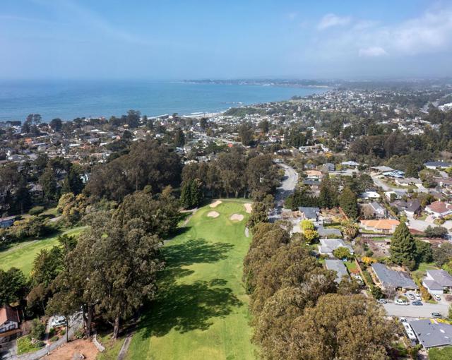 414 Belle Monti Court, Aptos CA: https://media.crmls.org/mediaz/67d737fb-1beb-479c-891a-6e257abaafeb.jpg