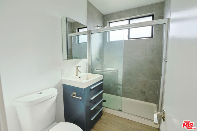 1277 W 23rd Street, Los Angeles CA: https://media.crmls.org/mediaz/67d8138f-2fa8-43fc-8ba7-d509e5551b01.jpg