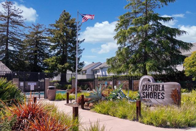 1455 45th Avenue, Capitola CA: https://media.crmls.org/mediaz/67d8f628-b79c-4896-94d2-38da8c4552b5.jpg