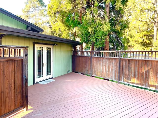 507 La Honda Drive, Aptos CA: https://media.crmls.org/mediaz/67dac101-9da5-4896-a73f-5e0492d16d2e.jpg
