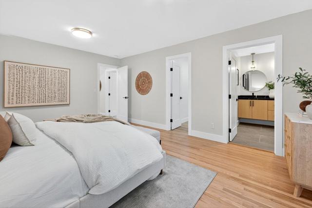 430 Gilbert Avenue, Menlo Park CA: https://media.crmls.org/mediaz/67db7259-68f6-468c-ab54-b259e3e90c28.jpg