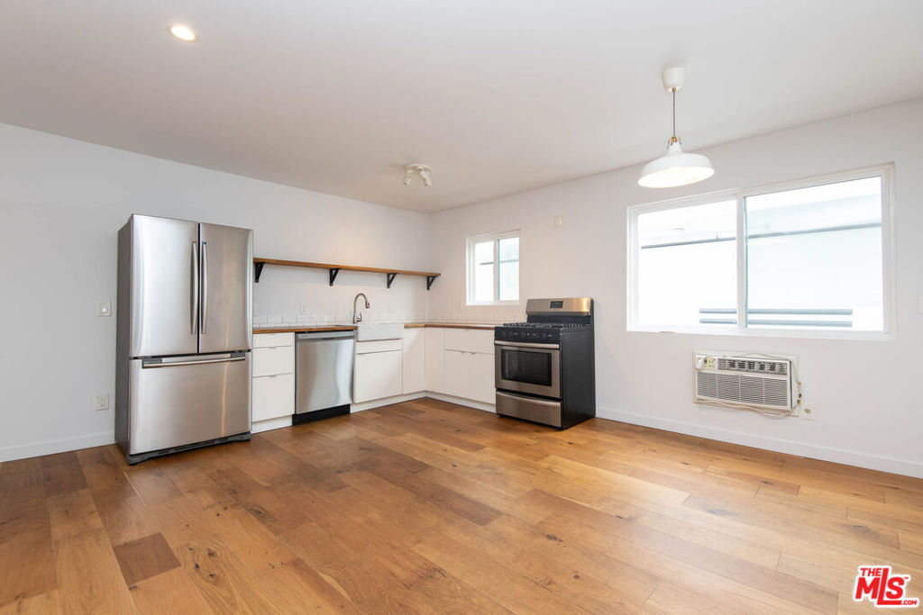 3933 Marathon Street #205B