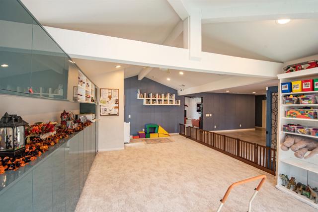 Image 20 of 30 For 17892 Creciente Way