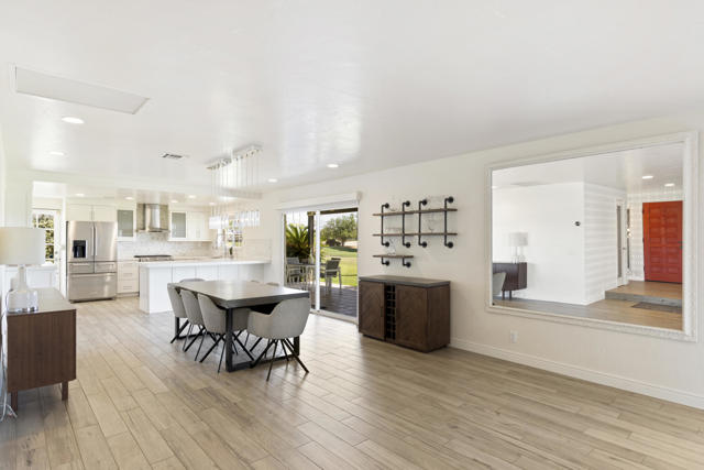 43660 Elkhorn Trail, Palm Desert CA: https://media.crmls.org/mediaz/67de2604-2a35-4475-9e37-0fc222ca626d.jpg