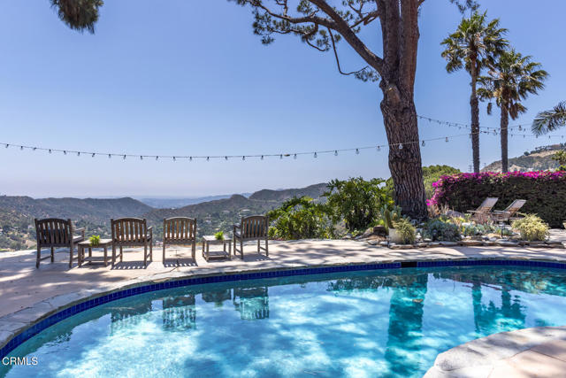3626 Saint Elizabeth Road, Glendale CA: https://media.crmls.org/mediaz/67de7943-3df7-42b0-895c-ad21ed5db626.jpg