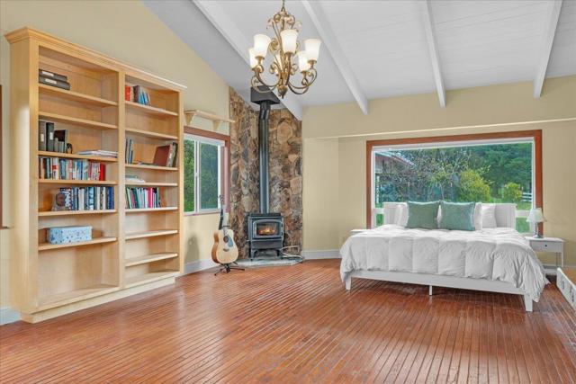 1501 Hidden Valley Road, Soquel CA: https://media.crmls.org/mediaz/67df1283-5a8d-4709-b4da-7b49f08d64e2.jpg