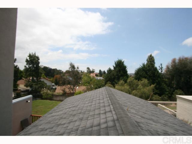 Detail Gallery Image 12 of 12 For 2415 Levante St, Carlsbad,  CA 92009 - 3 Beds | 2/1 Baths