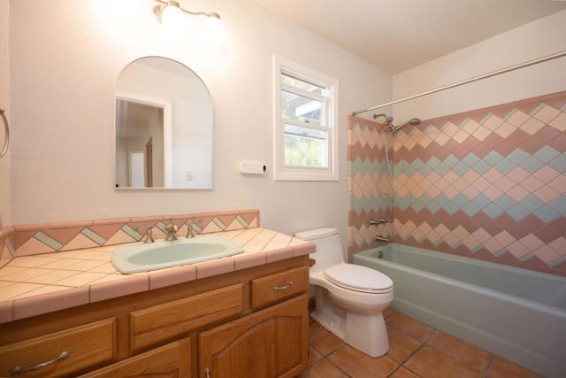 139 Santa Ana Street, El Granada CA: https://media.crmls.org/mediaz/67e28874-2bd6-493c-99d9-52f1efc47ceb.jpg