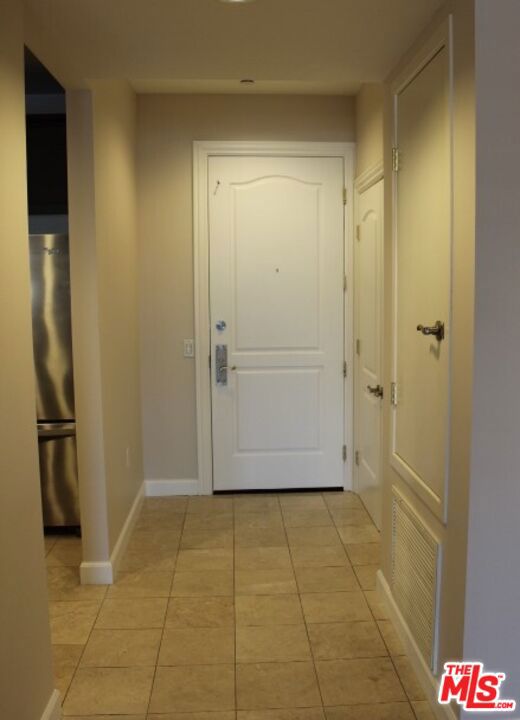 991 Arapahoe Street, Los Angeles CA: https://media.crmls.org/mediaz/67e45a0b-2c3d-46f0-9b73-fea3242bfb0a.jpg