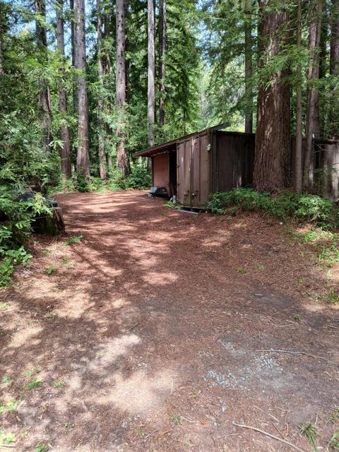 1380 Amaya Ridge Road, Soquel CA: https://media.crmls.org/mediaz/67e63021-3336-469d-abd9-9fa57a619598.jpg