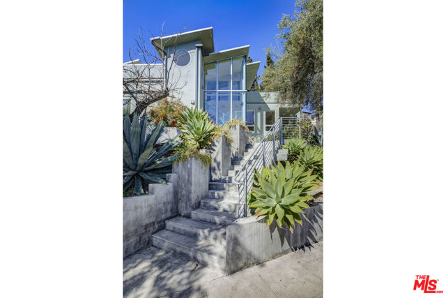 1801 Baxter Street, Los Angeles CA: https://media.crmls.org/mediaz/67e64860-bca9-42ae-aab3-bdf3077adca9.jpg