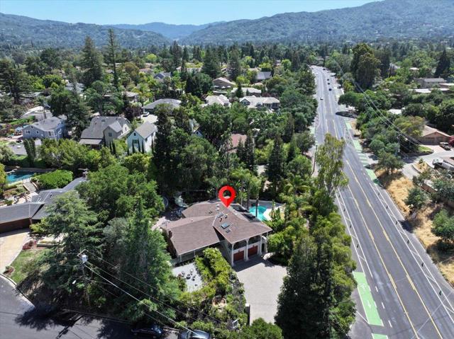 17274 Verdes Robles, Los Gatos CA: https://media.crmls.org/mediaz/67e72aca-9799-430c-909b-0a8b1705b7b6.jpg