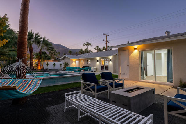 1125 E Sunny Dunes Road, Palm Springs CA: https://media.crmls.org/mediaz/67e7758d-47f2-40b3-a1e1-773d3af115d6.jpg