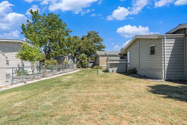 342 Benet Court, Bethel Island CA: https://media.crmls.org/mediaz/67e77c61-1326-4335-8dab-426a3d445ff0.jpg