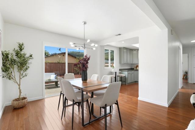 776 Linda Mar Boulevard, Pacifica CA: https://media.crmls.org/mediaz/67e7dc4e-5c0a-4e5a-bb54-433befe57e21.jpg